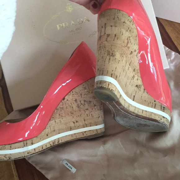 Prada coral wedges - Picture 5 of 8